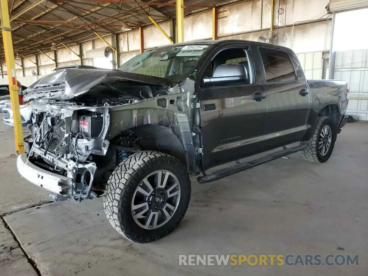 1 Photograph of a damaged car 5TFDY5F16KX829396 TOYOTA TUNDRA 2019