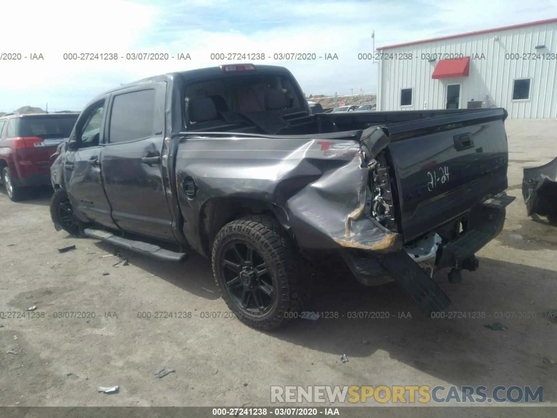 3 Photograph of a damaged car 5TFDY5F16KX866061 TOYOTA TUNDRA 2019