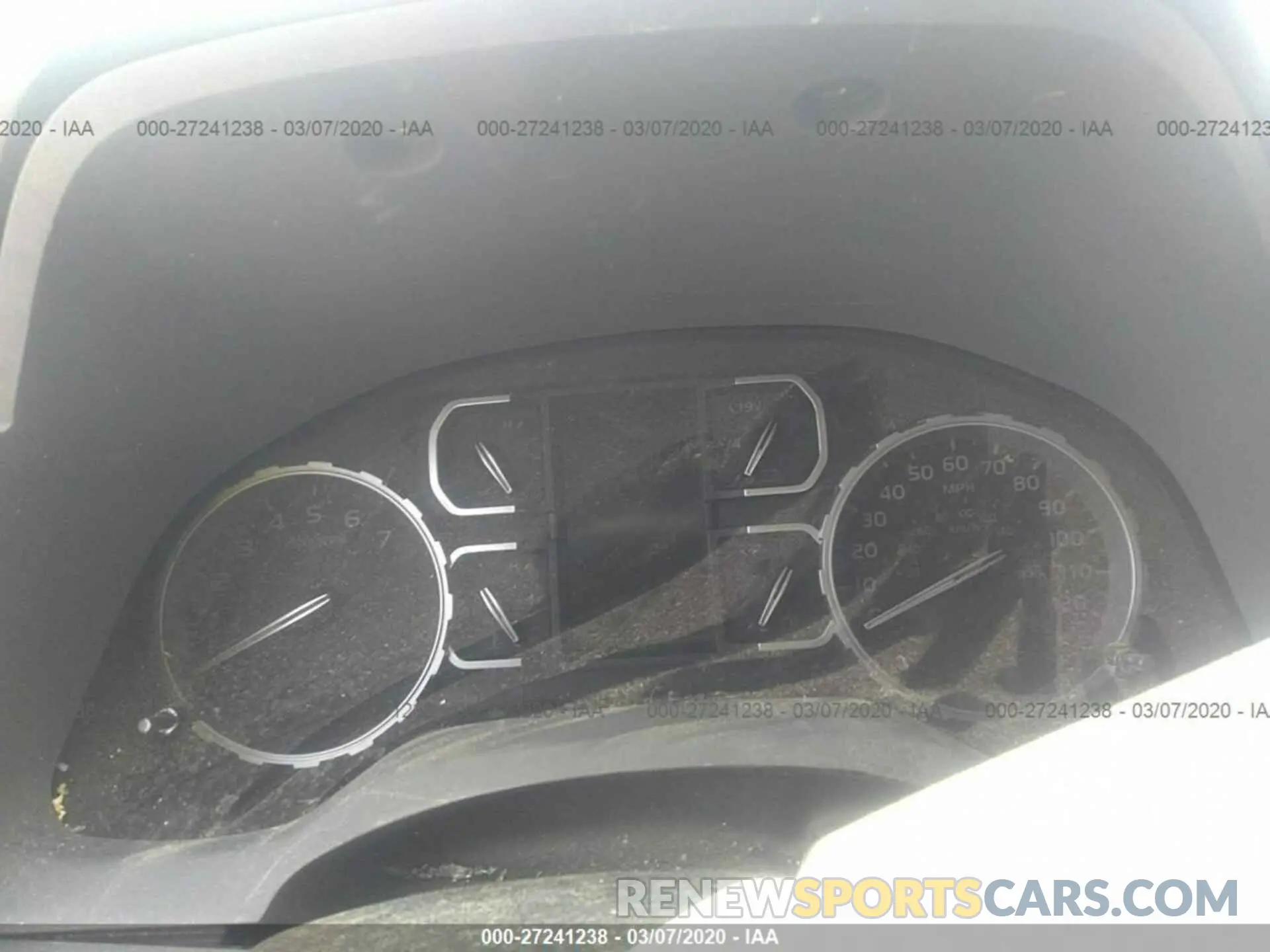7 Photograph of a damaged car 5TFDY5F16KX866061 TOYOTA TUNDRA 2019