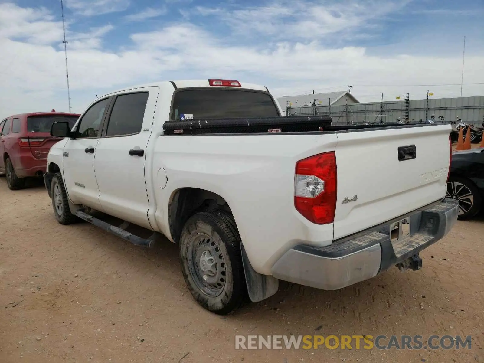 3 Photograph of a damaged car 5TFDY5F17KX828726 TOYOTA TUNDRA 2019