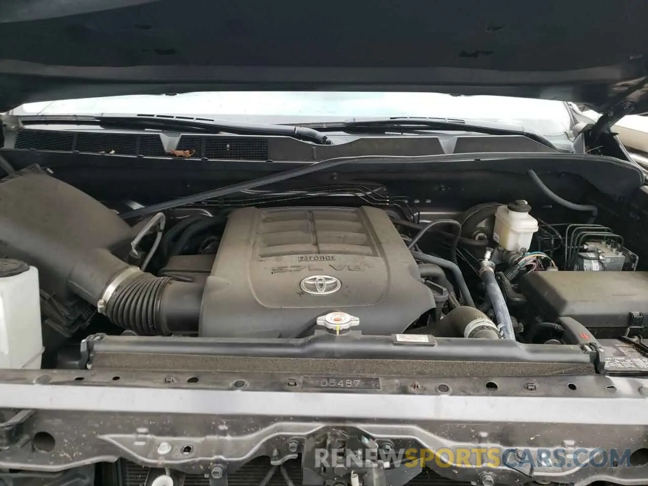 7 Photograph of a damaged car 5TFDY5F18KX780864 TOYOTA TUNDRA 2019