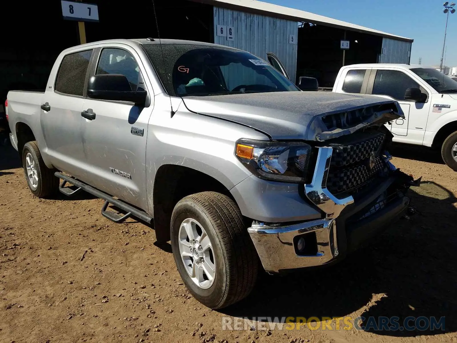 1 Photograph of a damaged car 5TFDY5F18KX831652 TOYOTA TUNDRA 2019