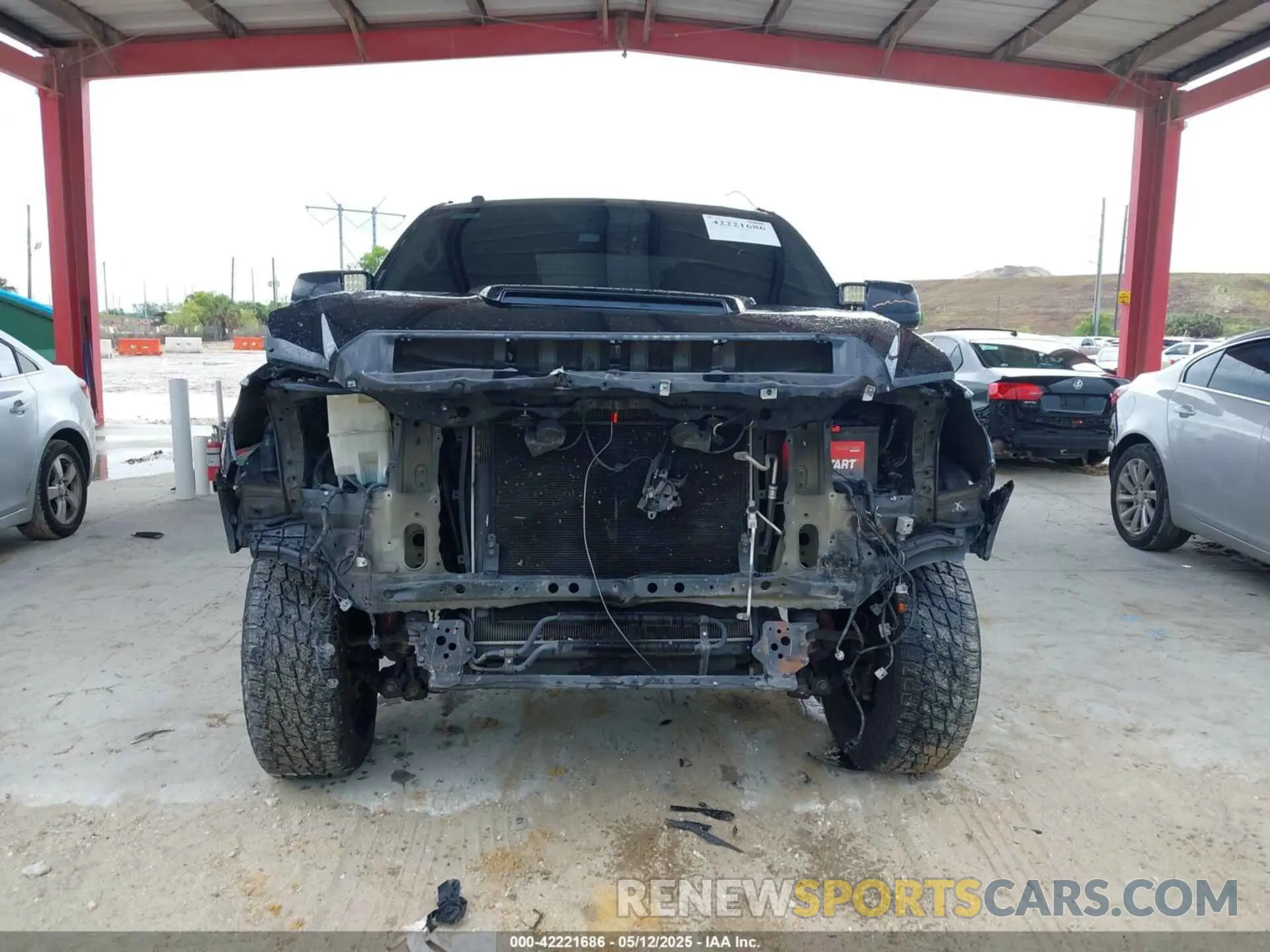 6 Photograph of a damaged car 5TFDY5F19KX833684 TOYOTA TUNDRA 2019