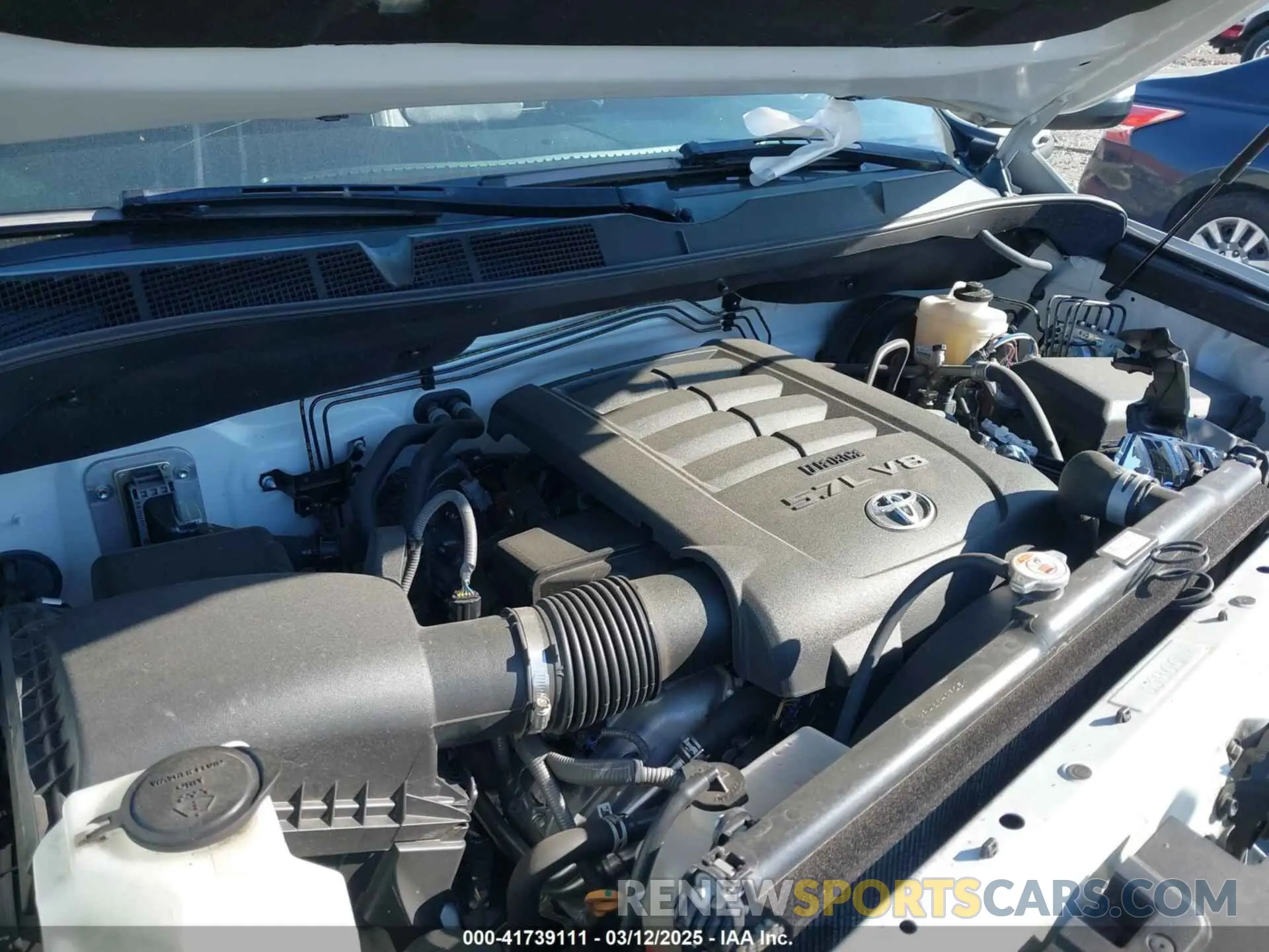10 Photograph of a damaged car 5TFDY5F19KX851750 TOYOTA TUNDRA 2019