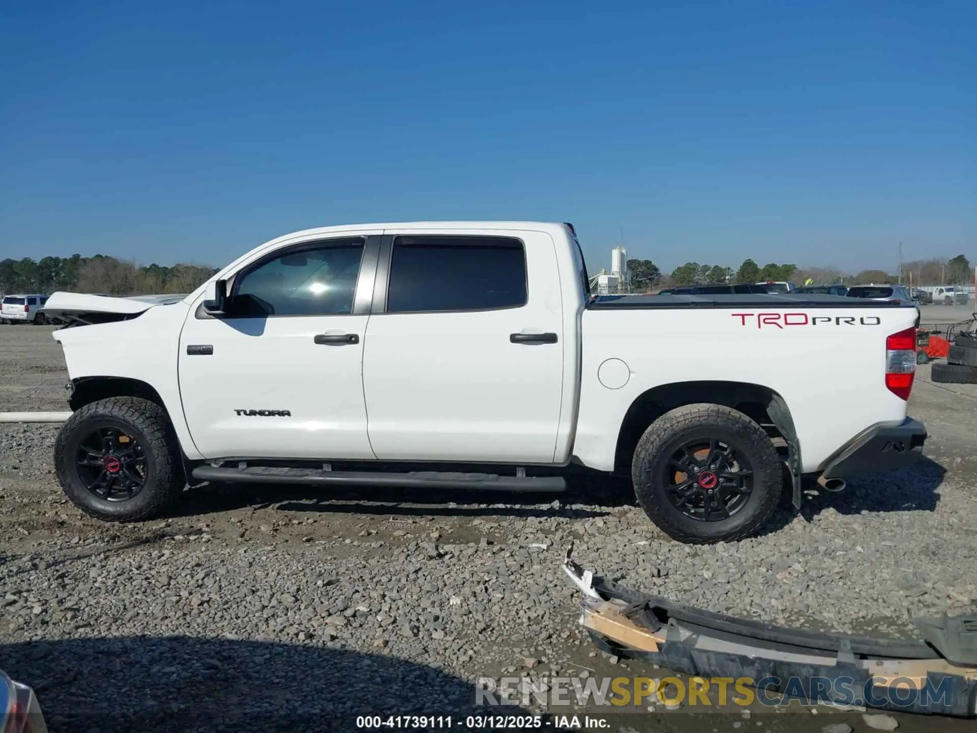 14 Photograph of a damaged car 5TFDY5F19KX851750 TOYOTA TUNDRA 2019