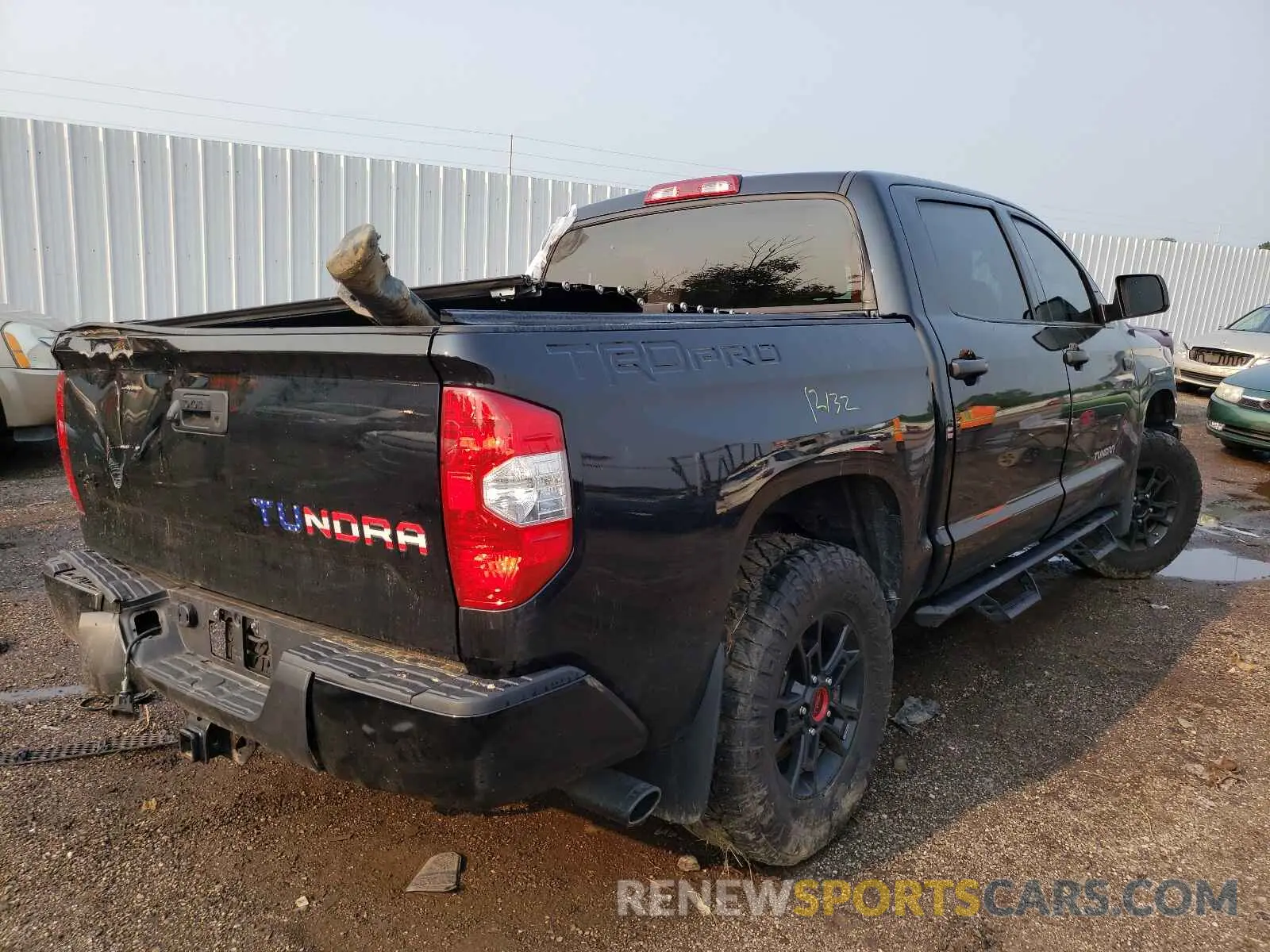 4 Photograph of a damaged car 5TFDY5F1XKX864152 TOYOTA TUNDRA 2019
