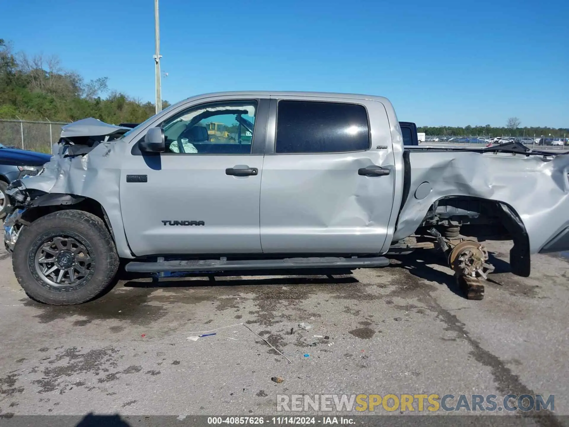 14 Photograph of a damaged car 5TFEY5F10KX251624 TOYOTA TUNDRA 2019