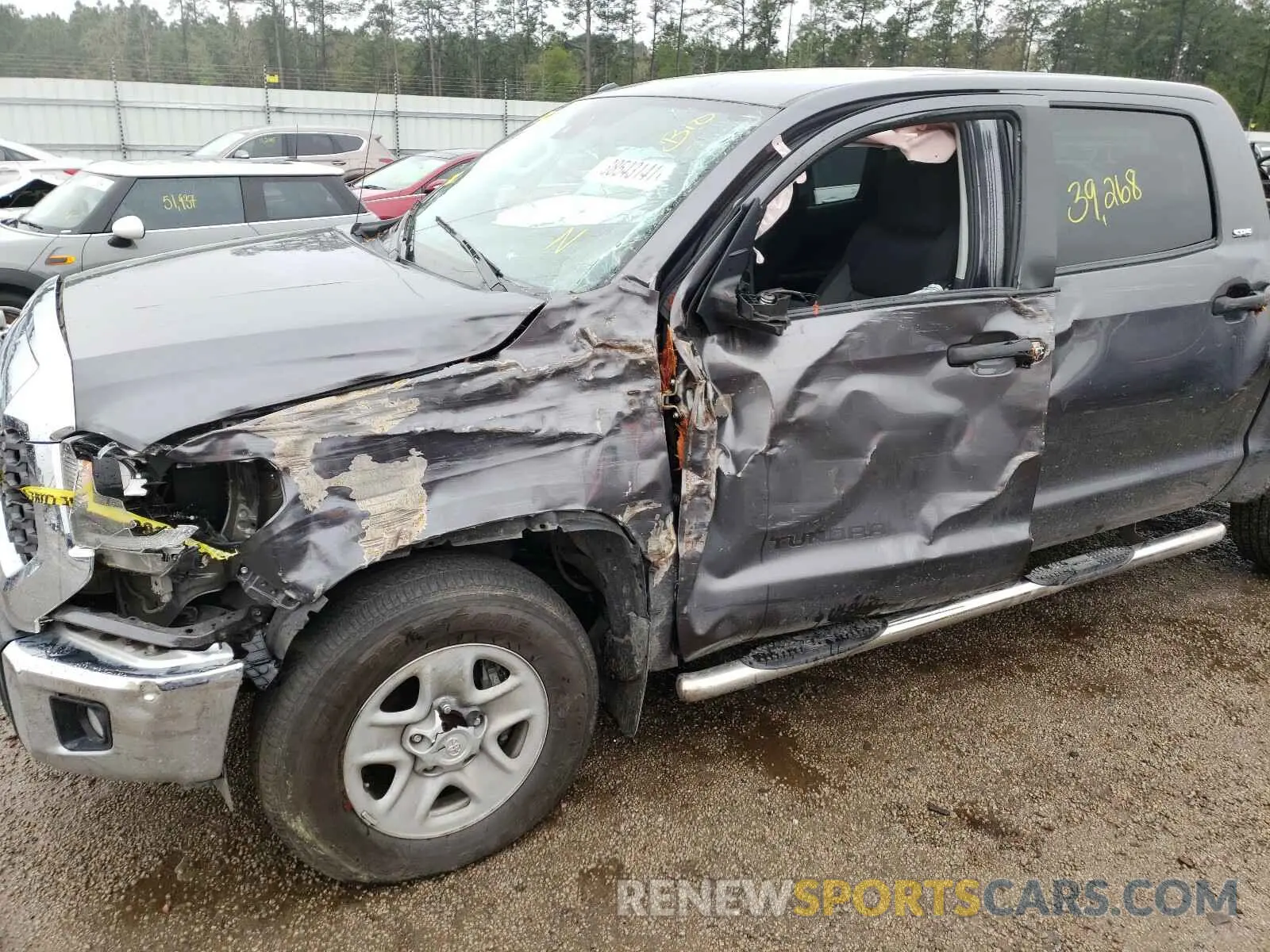 9 Photograph of a damaged car 5TFEY5F17KX254469 TOYOTA TUNDRA 2019