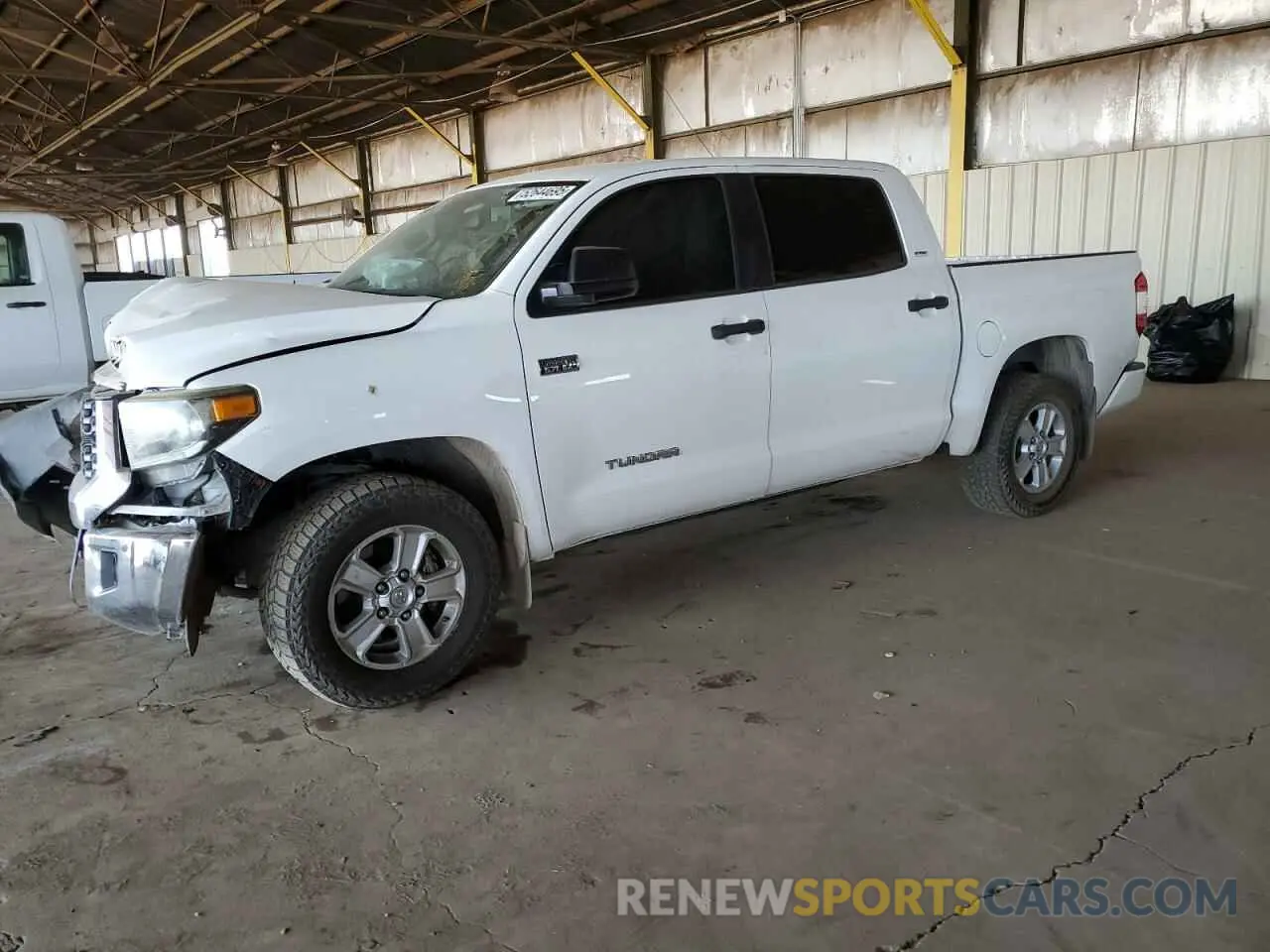 1 Фотография поврежденного автомобиля 5TFEY5F1XKX254594 TOYOTA TUNDRA 2019