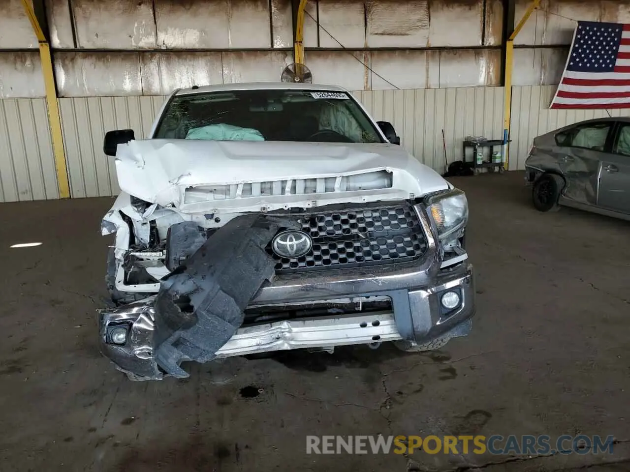 5 Фотография поврежденного автомобиля 5TFEY5F1XKX254594 TOYOTA TUNDRA 2019