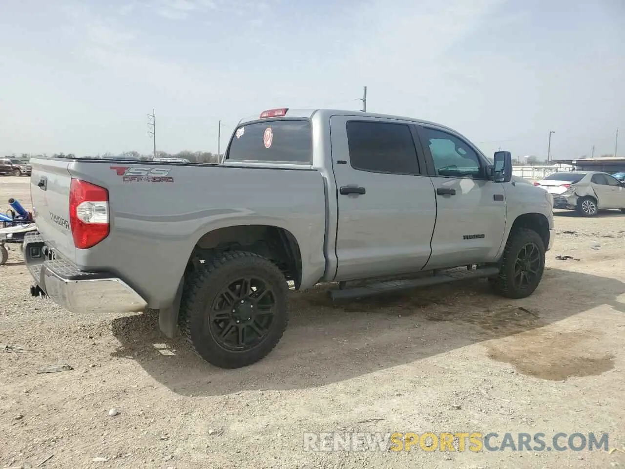 3 Photograph of a damaged car 5TFEY5F1XKX254756 TOYOTA TUNDRA 2019
