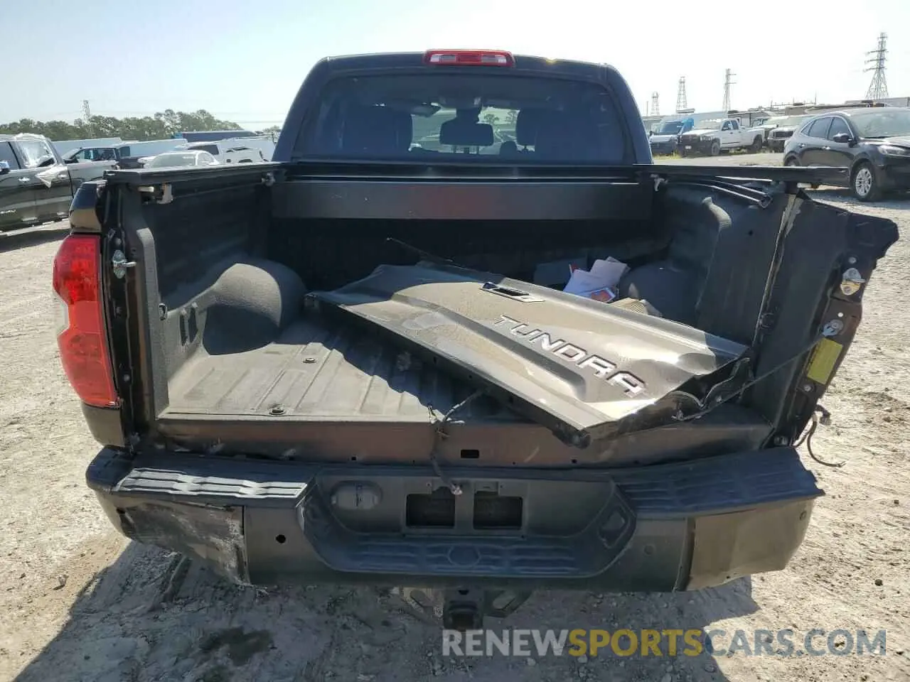 6 Photograph of a damaged car 5TFGY5F16KX248932 TOYOTA TUNDRA 2019