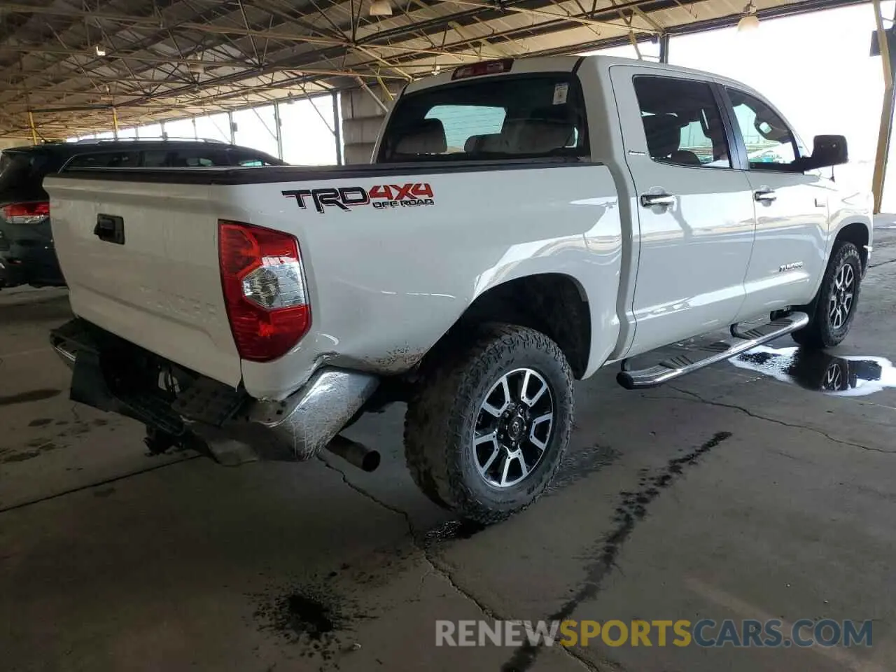 3 Фотография поврежденного автомобиля 5TFHY5F10KX857664 TOYOTA TUNDRA 2019