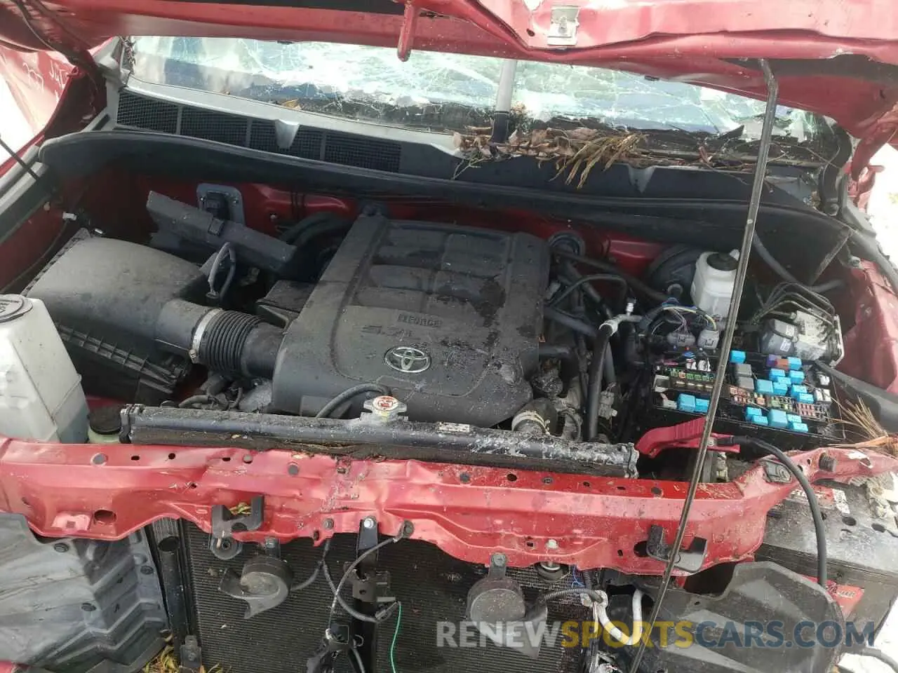 7 Photograph of a damaged car 5TFHY5F14KX815997 TOYOTA TUNDRA 2019