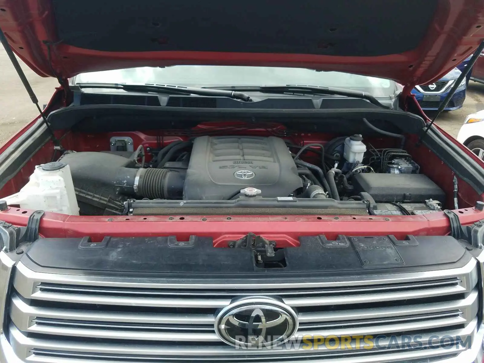 7 Photograph of a damaged car 5TFHY5F17KX792182 TOYOTA TUNDRA 2019