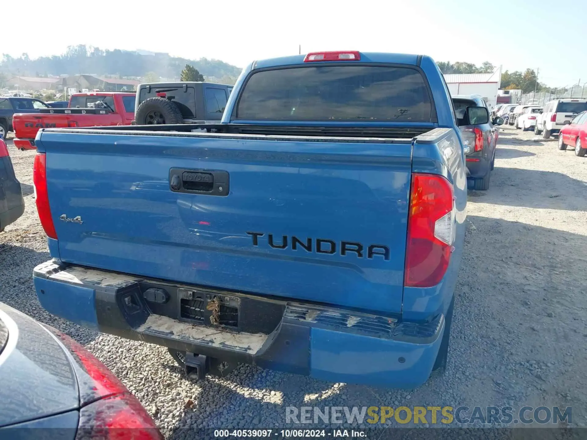 16 Photograph of a damaged car 5TFHY5F17KX794210 TOYOTA TUNDRA 2019