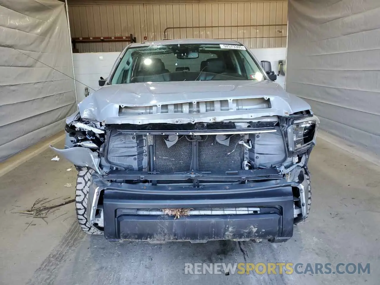 5 Photograph of a damaged car 5TFHY5F18KX783359 TOYOTA TUNDRA 2019