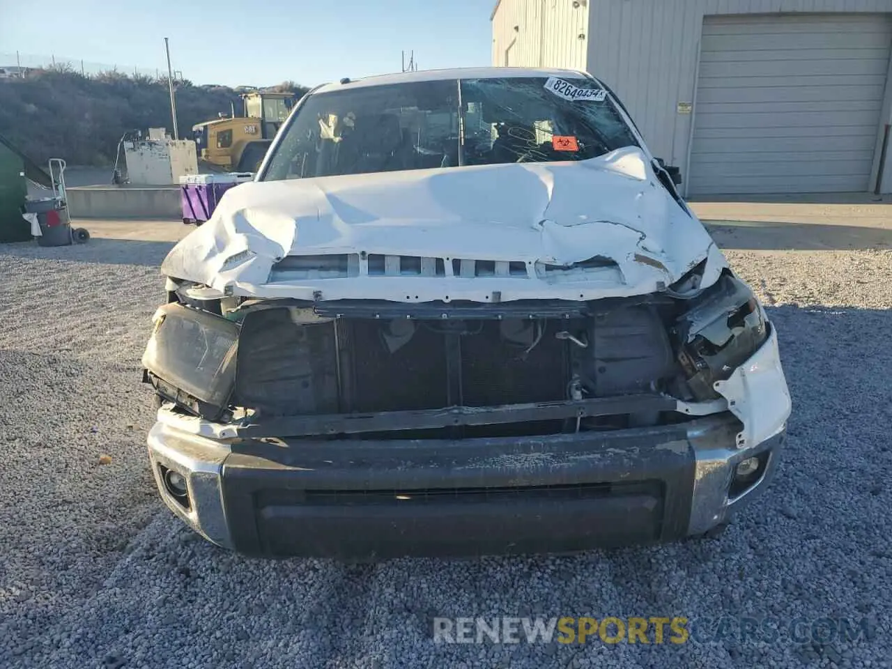5 Photograph of a damaged car 5TFHY5F19KX786075 TOYOTA TUNDRA 2019