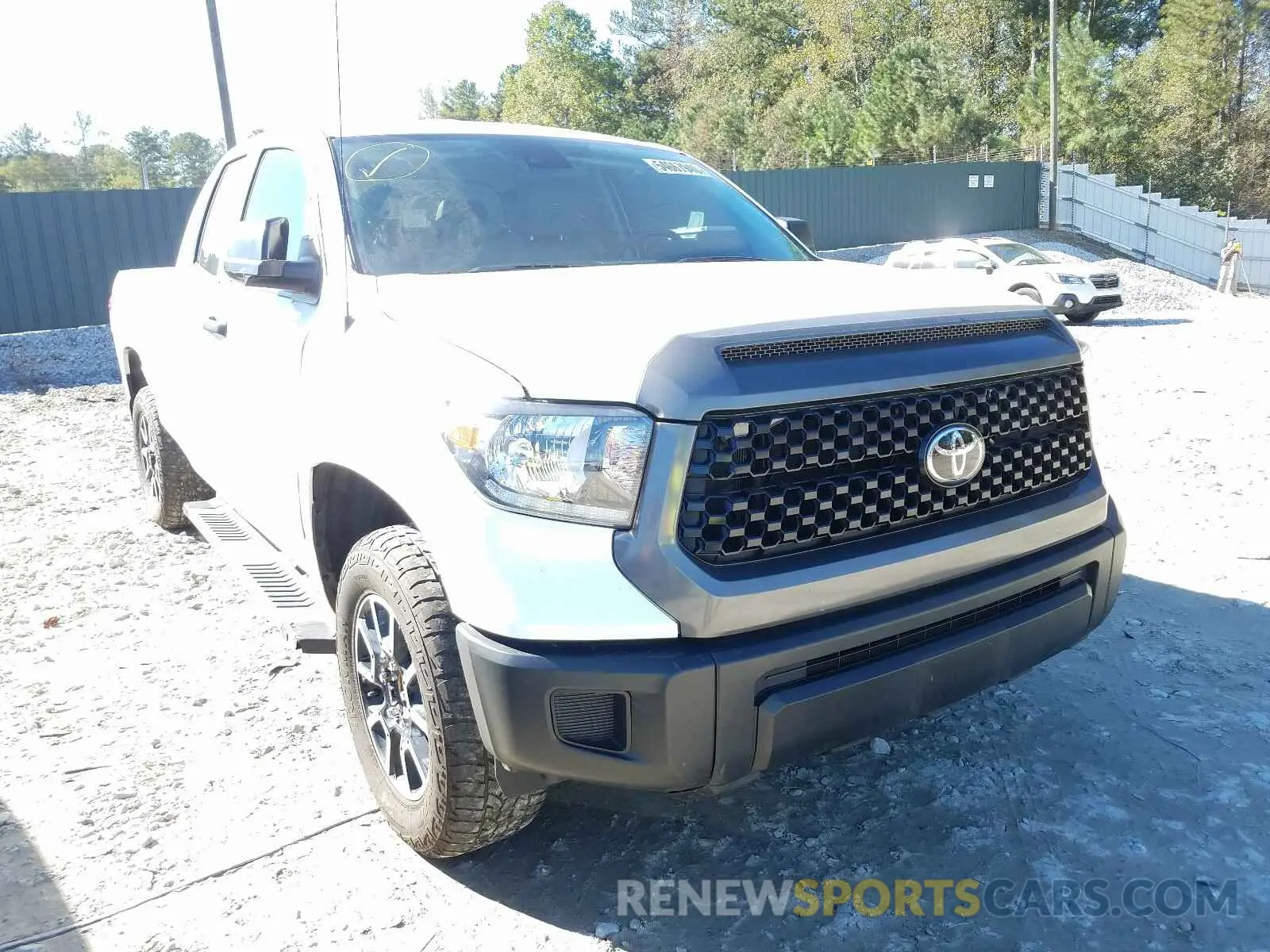 1 Photograph of a damaged car 5TFRM5F10KX142870 TOYOTA TUNDRA 2019