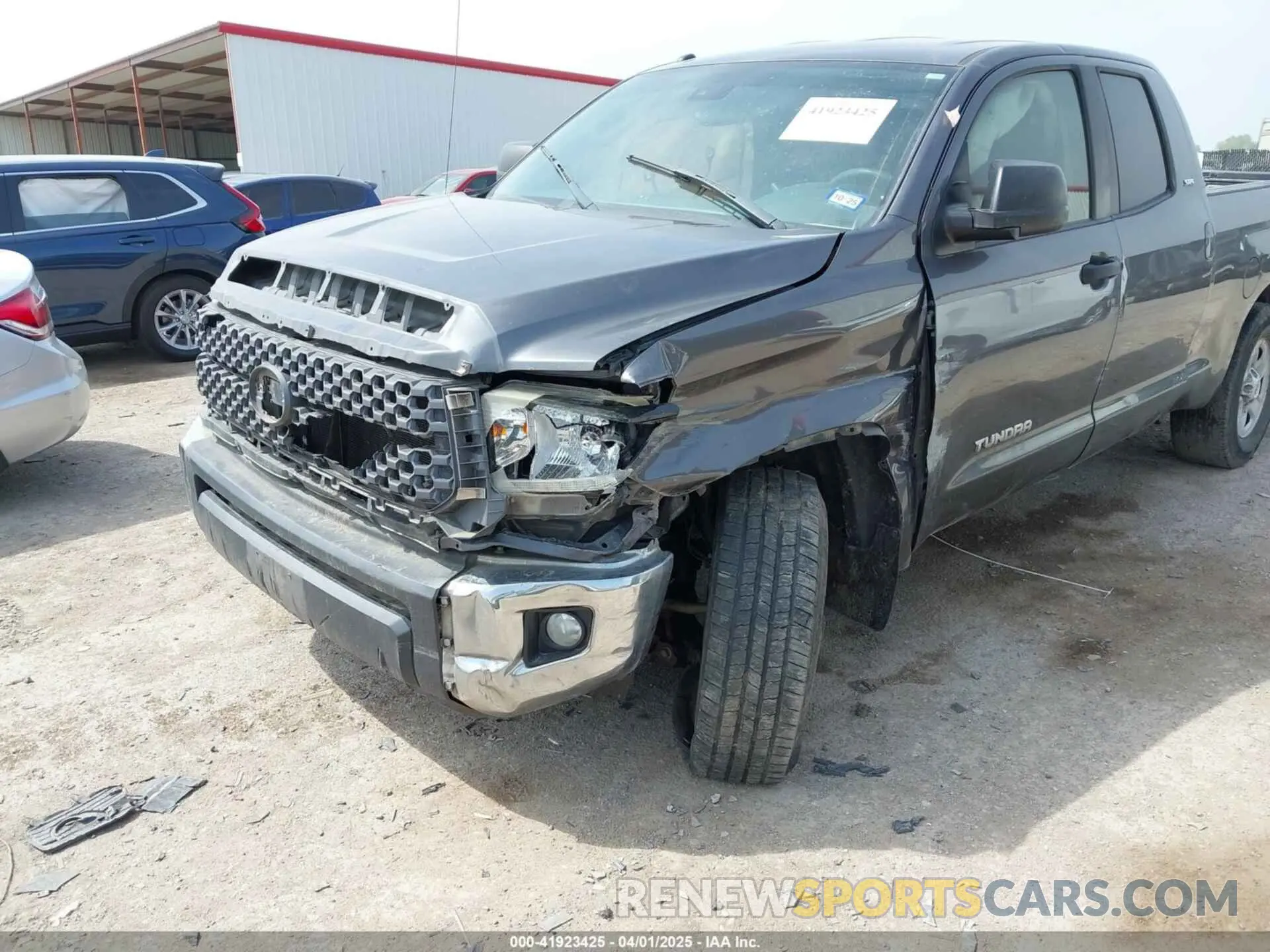 6 Фотография поврежденного автомобиля 5TFRM5F11KX135202 TOYOTA TUNDRA 2019
