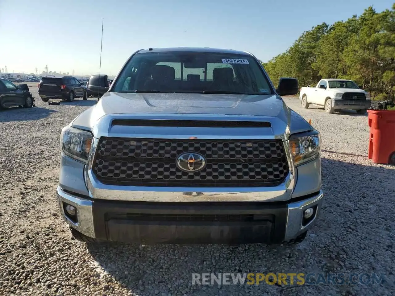 5 Photograph of a damaged car 5TFRM5F16KX143277 TOYOTA TUNDRA 2019