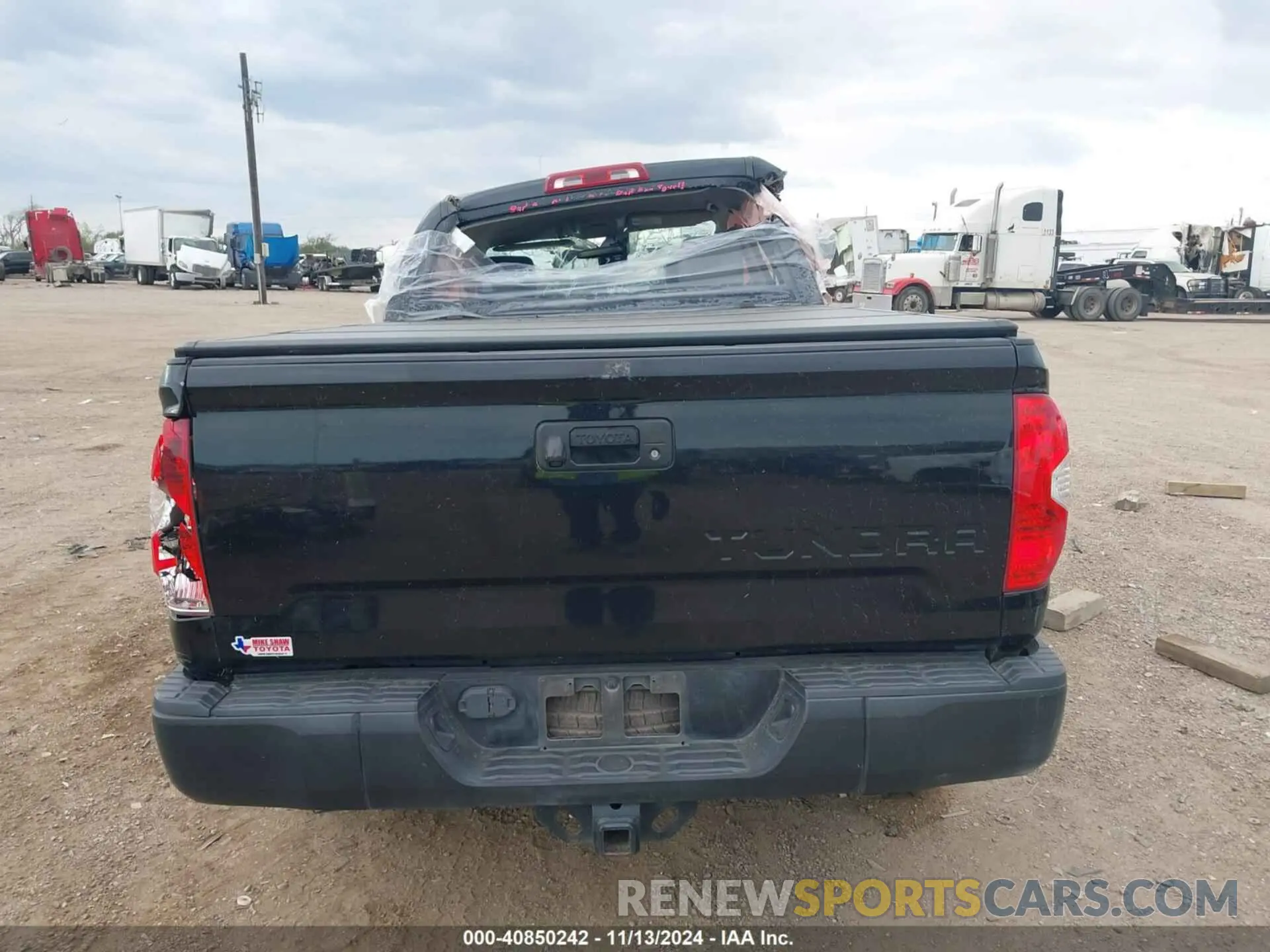 16 Фотография поврежденного автомобиля 5TFRM5F18KX144298 TOYOTA TUNDRA 2019