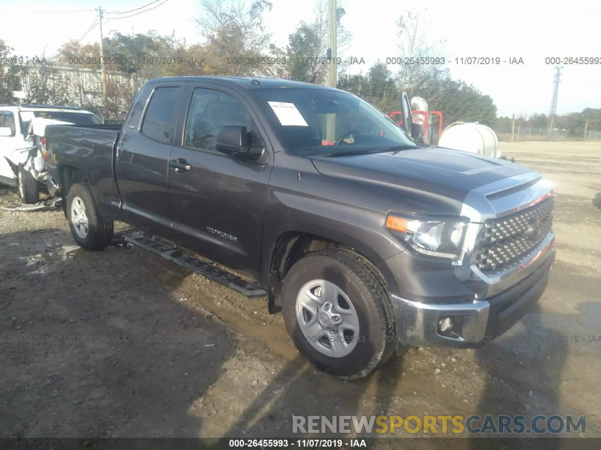 1 Photograph of a damaged car 5TFRM5F19KX141328 TOYOTA TUNDRA 2019