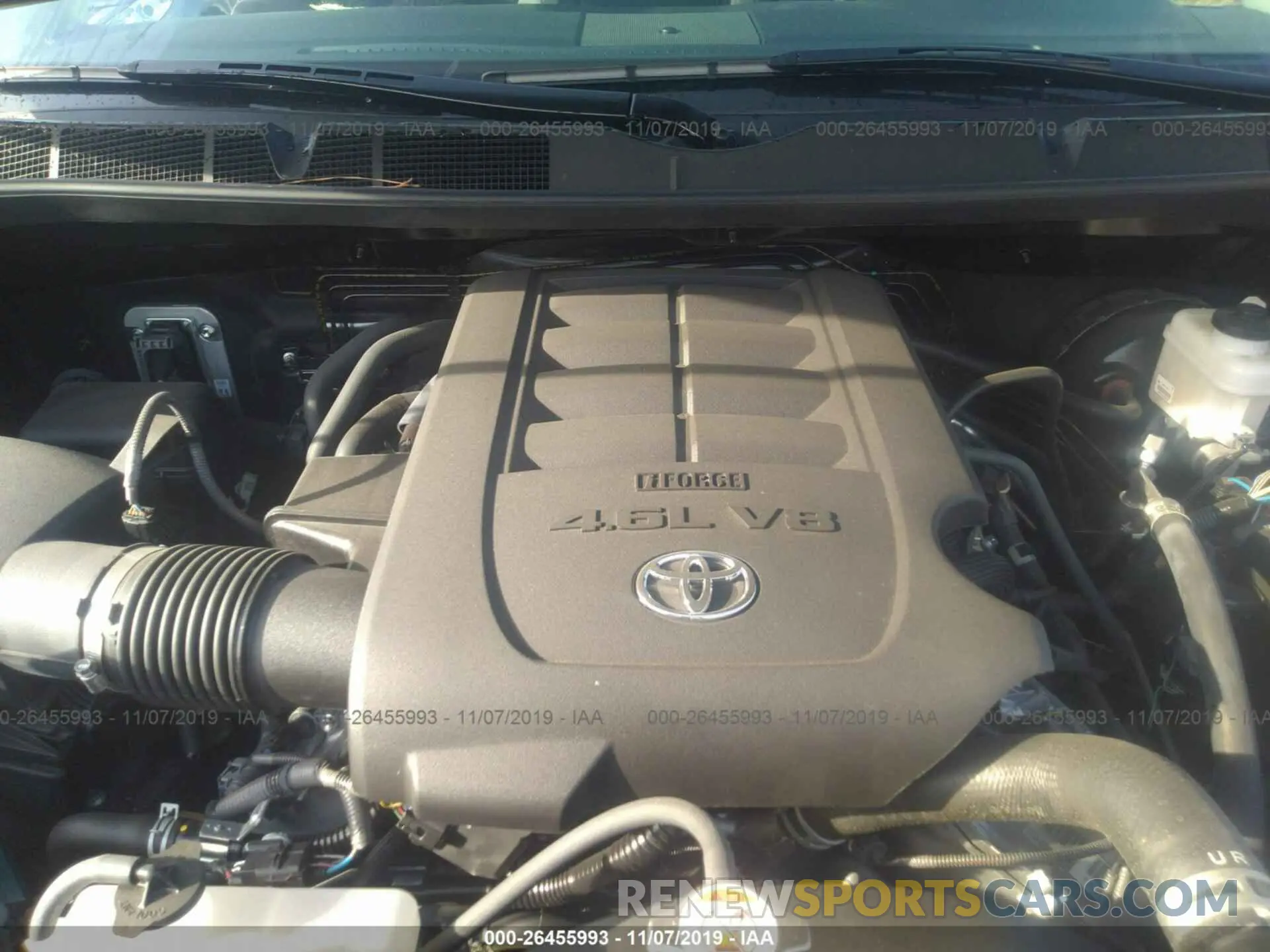 10 Photograph of a damaged car 5TFRM5F19KX141328 TOYOTA TUNDRA 2019