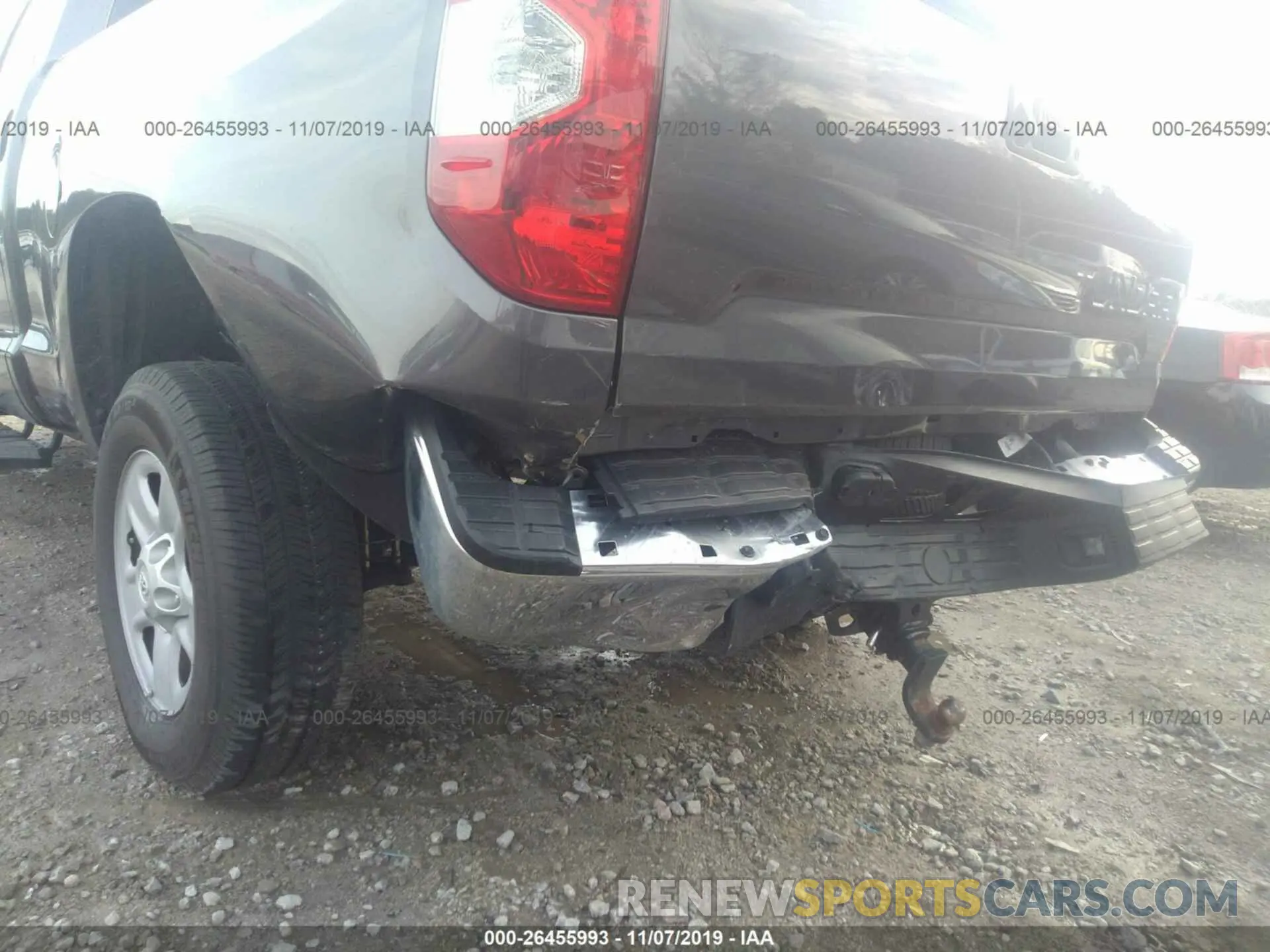 6 Photograph of a damaged car 5TFRM5F19KX141328 TOYOTA TUNDRA 2019