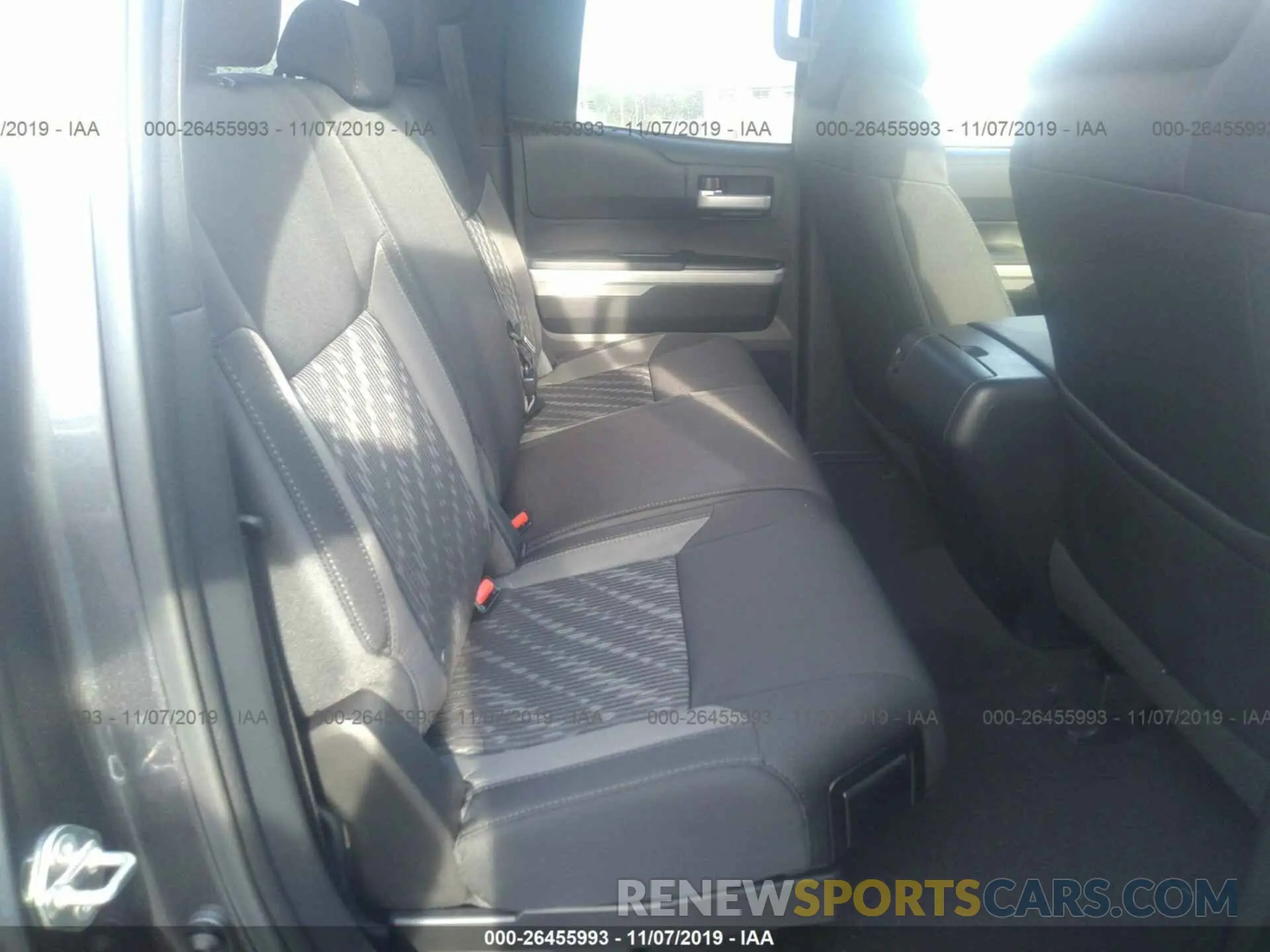 8 Photograph of a damaged car 5TFRM5F19KX141328 TOYOTA TUNDRA 2019