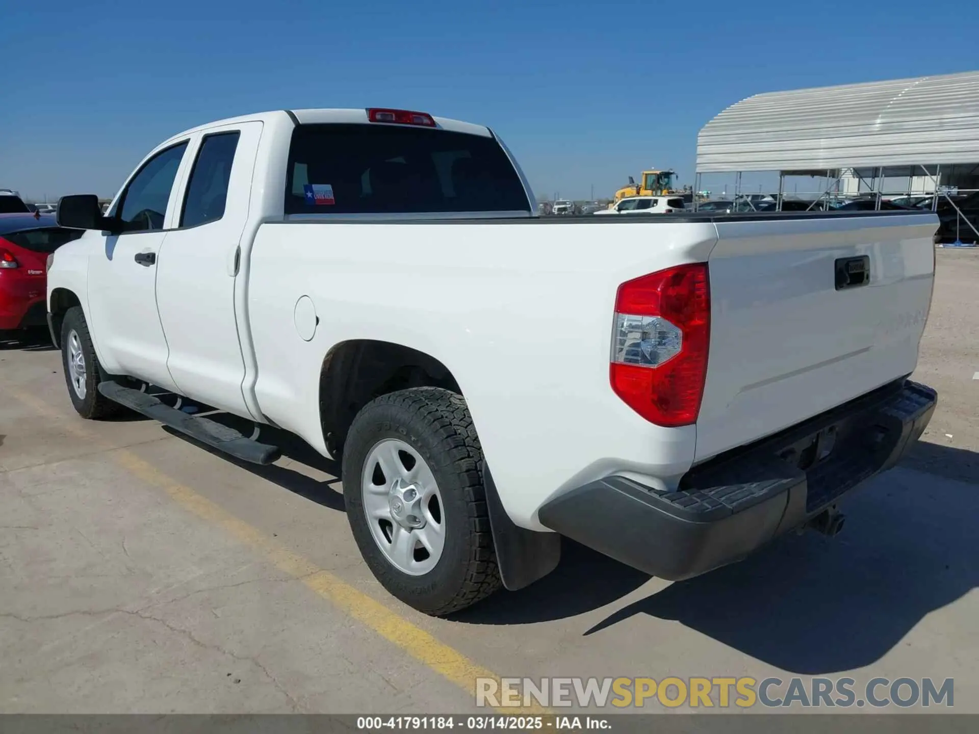 3 Фотография поврежденного автомобиля 5TFRM5F1XKX142195 TOYOTA TUNDRA 2019