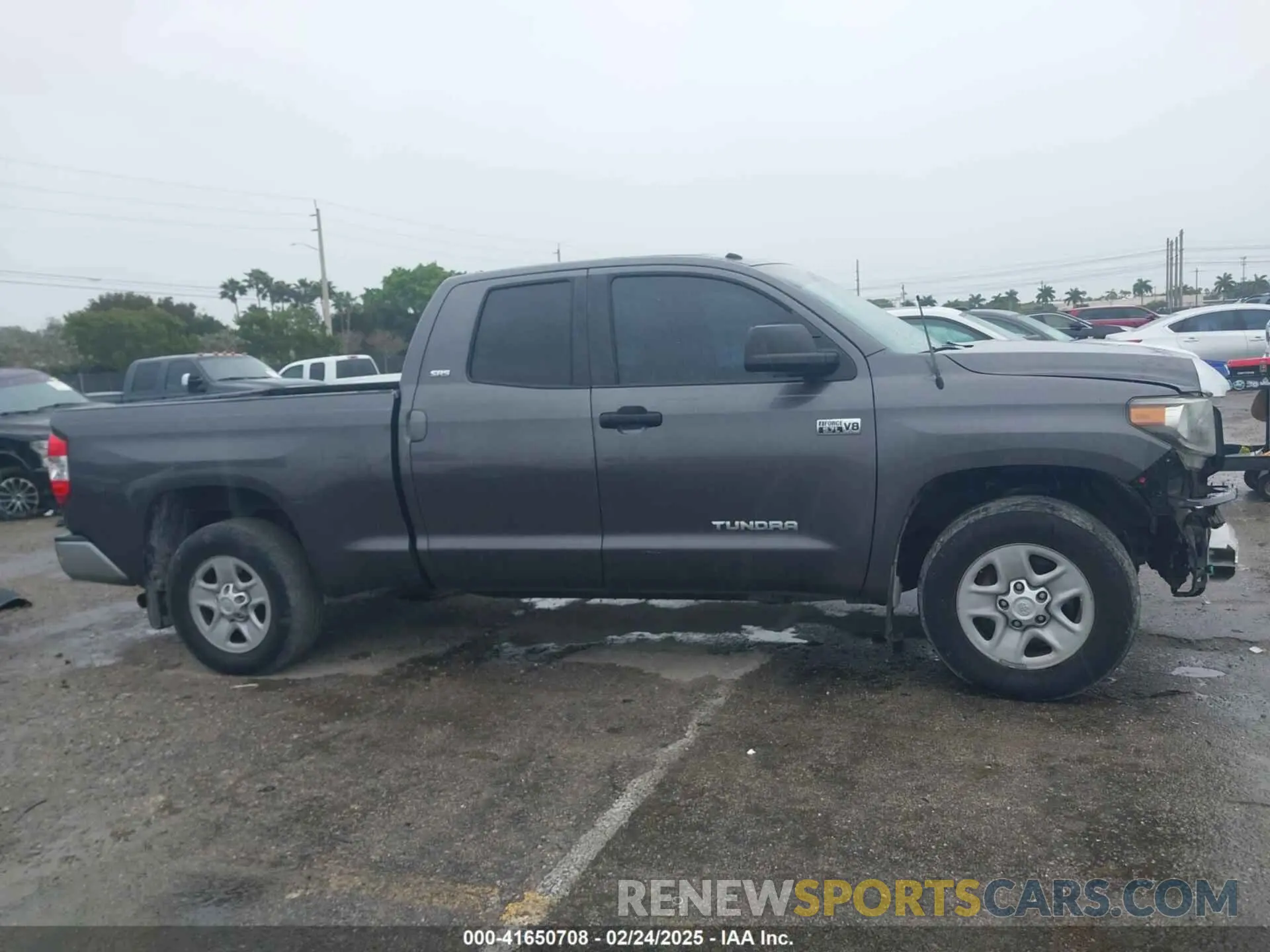 13 Фотография поврежденного автомобиля 5TFRY5F16KX246087 TOYOTA TUNDRA 2019