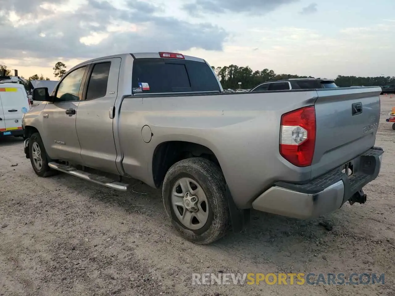 2 Photograph of a damaged car 5TFRY5F16KX246963 TOYOTA TUNDRA 2019