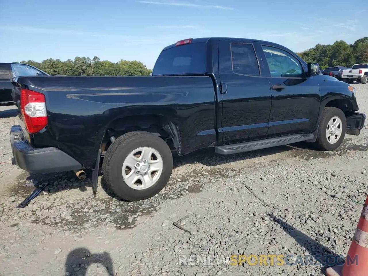 3 Фотография поврежденного автомобиля 5TFRY5F16KX249183 TOYOTA TUNDRA 2019