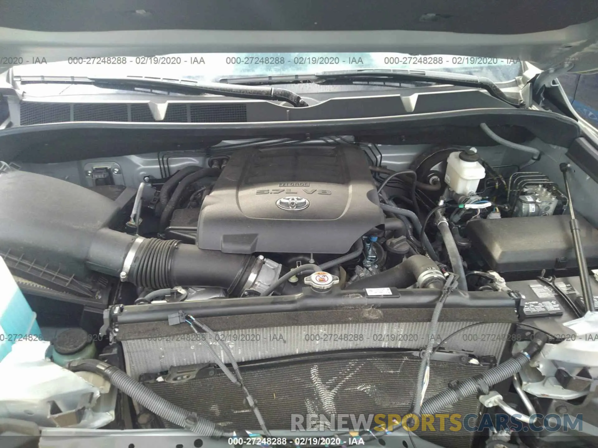 10 Photograph of a damaged car 5TFSY5F10KX247818 TOYOTA TUNDRA 2019