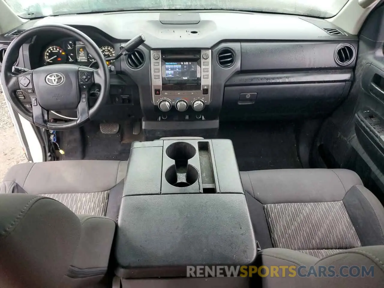 8 Photograph of a damaged car 5TFTY5F14KX010740 TOYOTA TUNDRA 2019