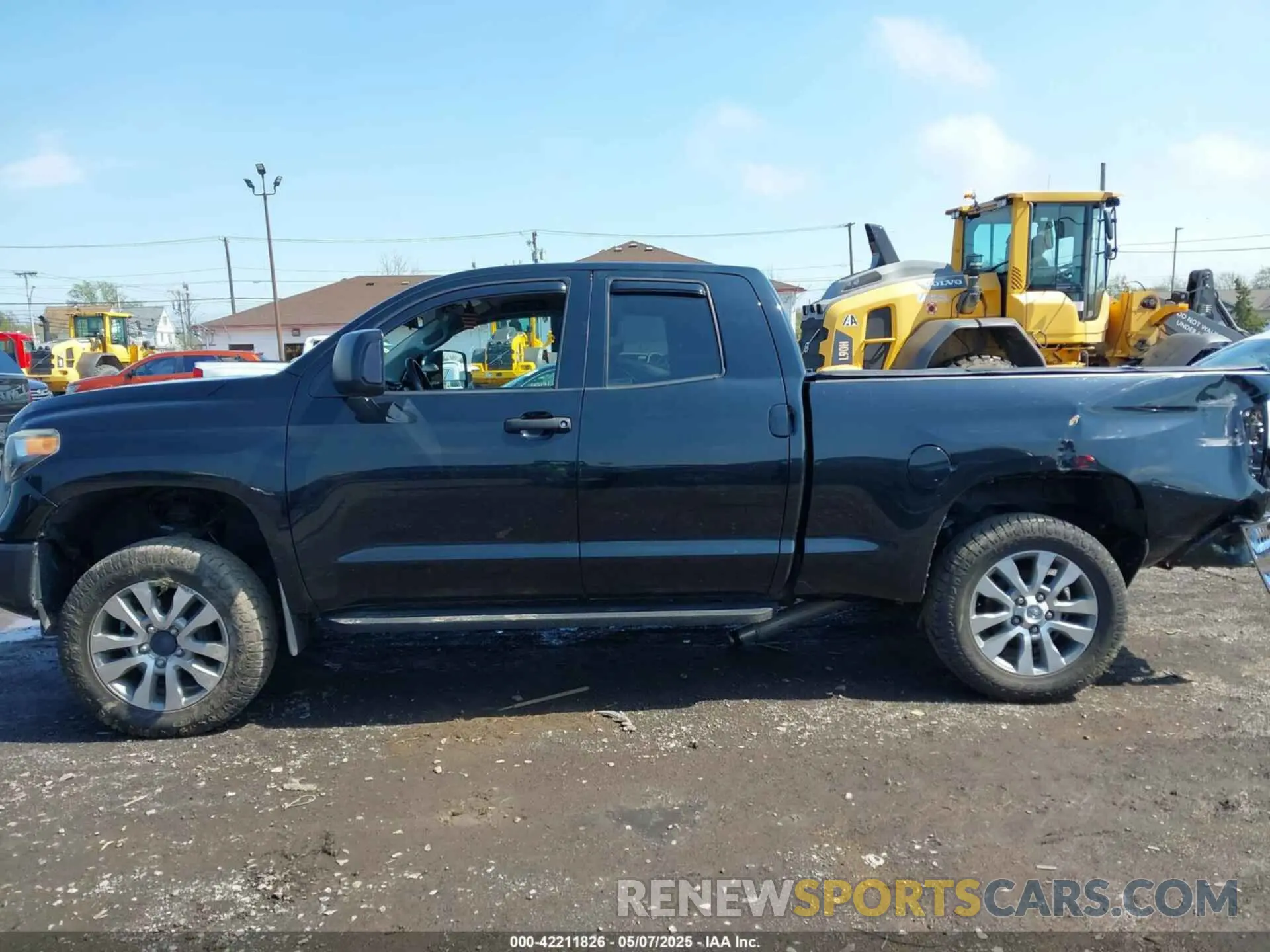 14 Фотография поврежденного автомобиля 5TFUM5F18KX080242 TOYOTA TUNDRA 2019