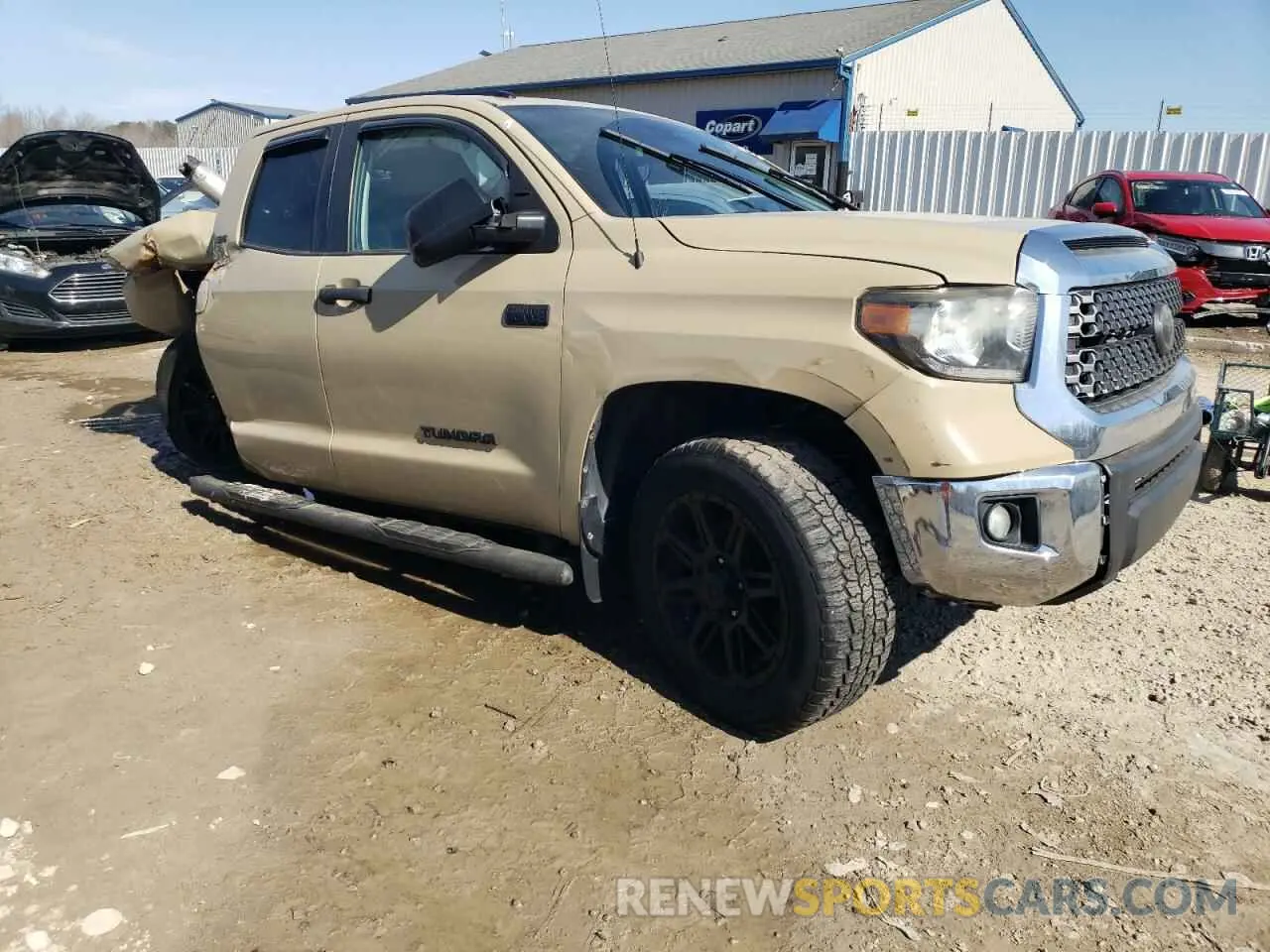 4 Фотография поврежденного автомобиля 5TFUW5F11KX852235 TOYOTA TUNDRA 2019