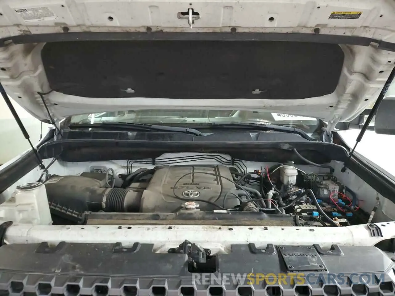 12 Photograph of a damaged car 5TFUW5F11KX857841 TOYOTA TUNDRA 2019