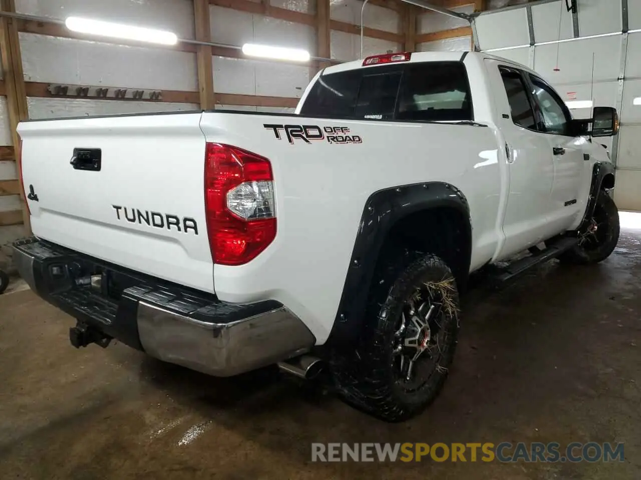 3 Photograph of a damaged car 5TFUW5F11KX857841 TOYOTA TUNDRA 2019