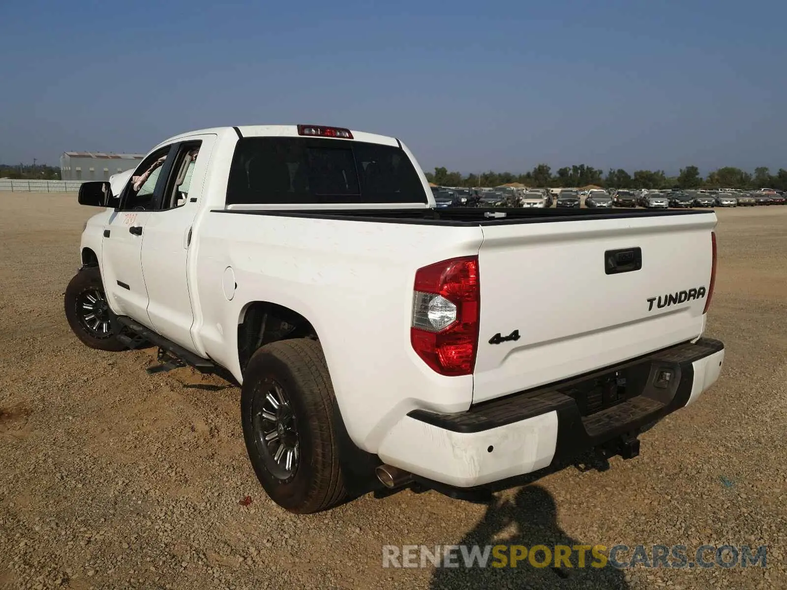 3 Photograph of a damaged car 5TFUY5F12KX868101 TOYOTA TUNDRA 2019