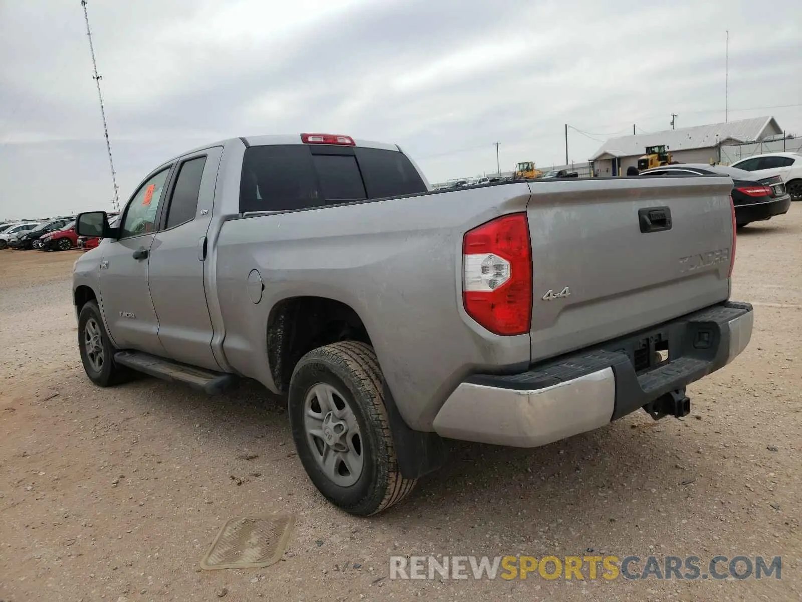 3 Photograph of a damaged car 5TFUY5F1XKX808261 TOYOTA TUNDRA 2019