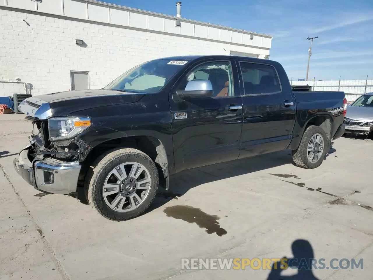 1 Фотография поврежденного автомобиля 5TFAY5F11LX883080 TOYOTA TUNDRA 2020