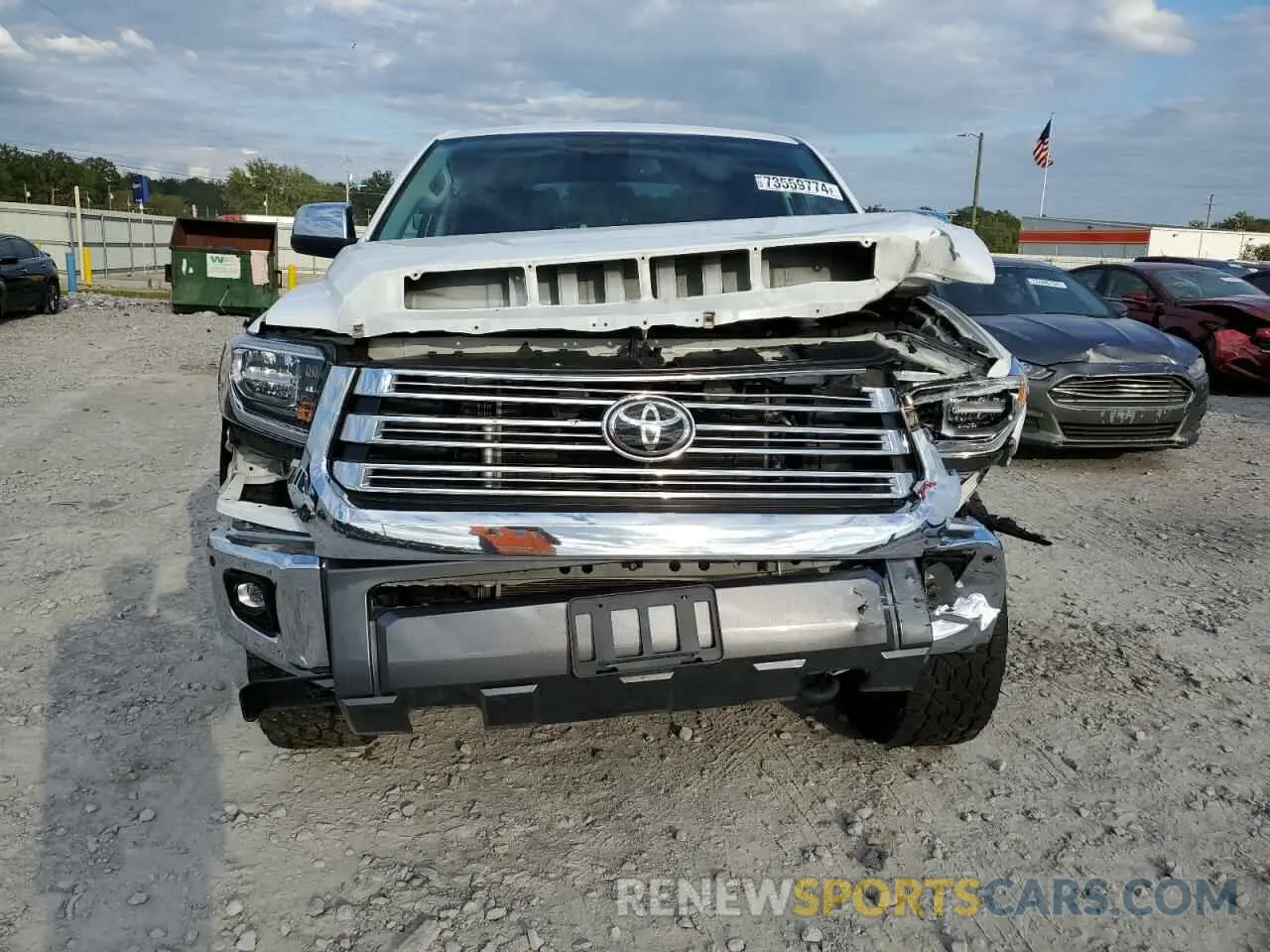 5 Photograph of a damaged car 5TFAY5F11LX910066 TOYOTA TUNDRA 2020