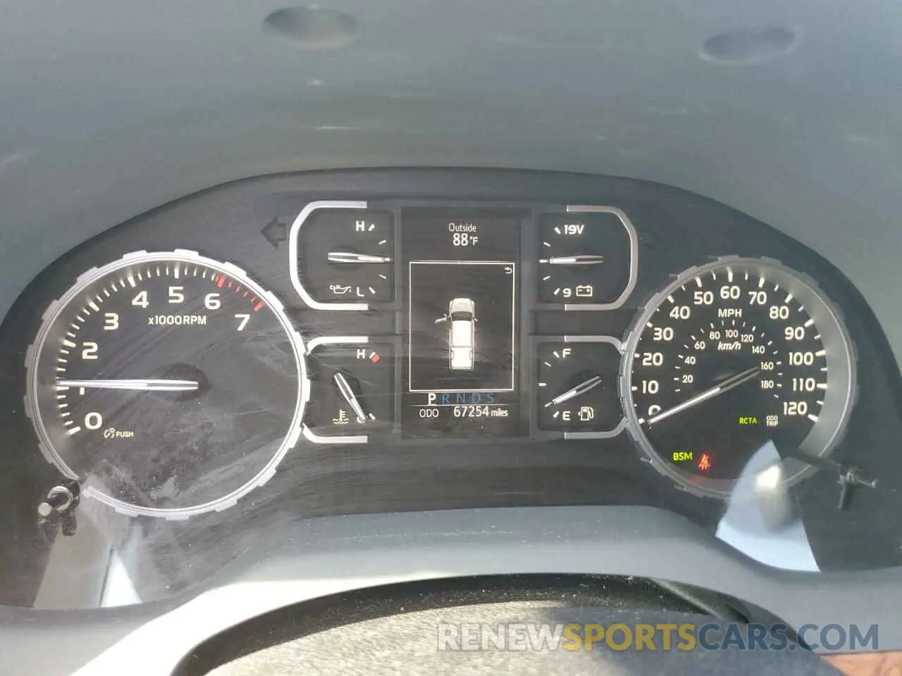 9 Фотография поврежденного автомобиля 5TFAY5F12LX941777 TOYOTA TUNDRA 2020