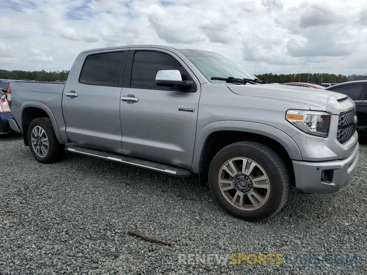 4 Фотография поврежденного автомобиля 5TFAY5F13LX933090 TOYOTA TUNDRA 2020