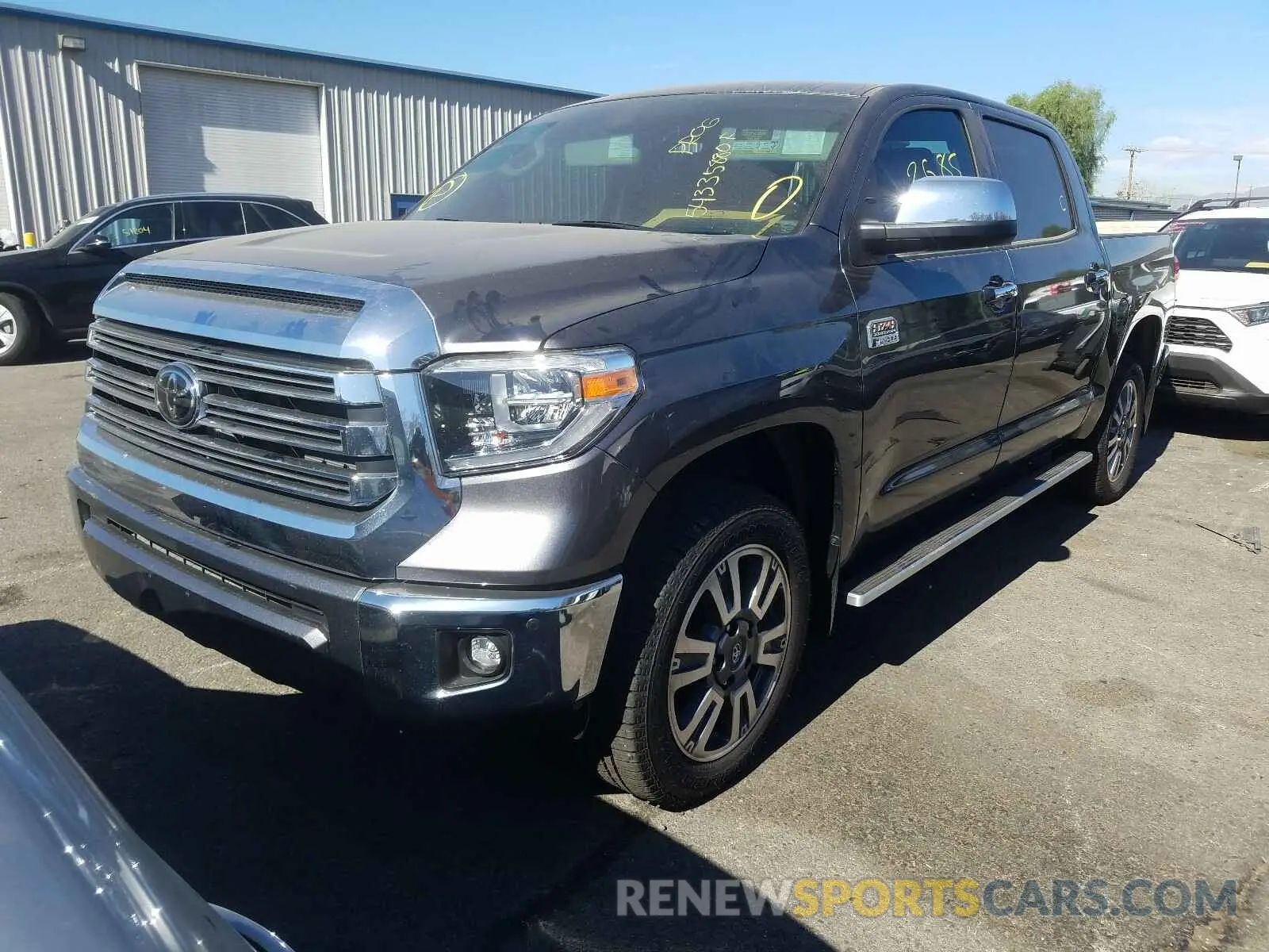 2 Photograph of a damaged car 5TFAY5F18LX931433 TOYOTA TUNDRA 2020