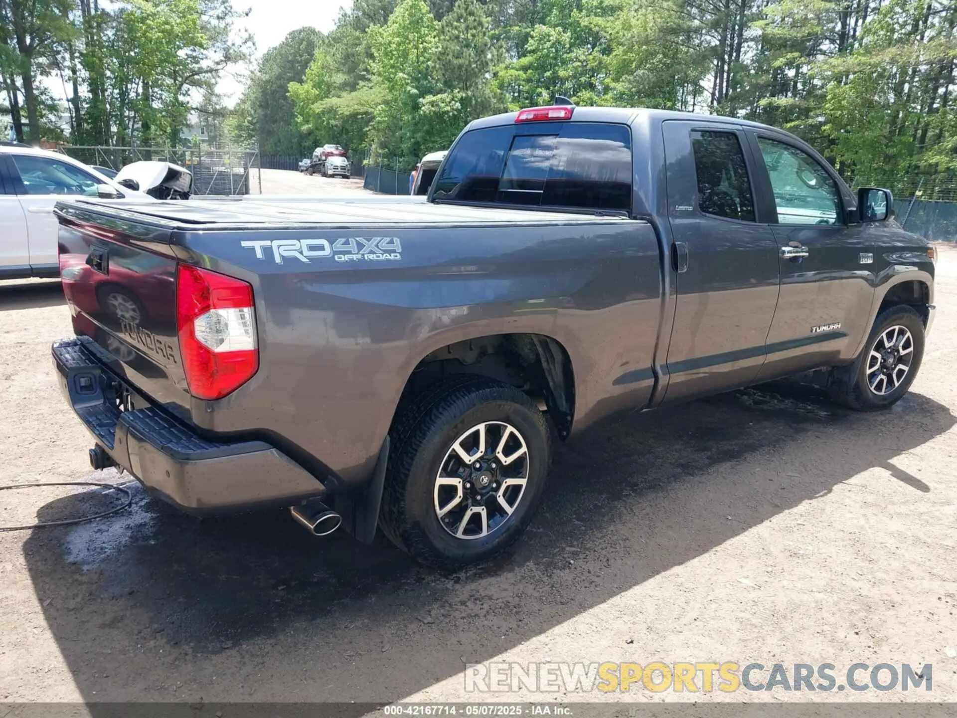 4 Фотография поврежденного автомобиля 5TFBY5F17LX889096 TOYOTA TUNDRA 2020