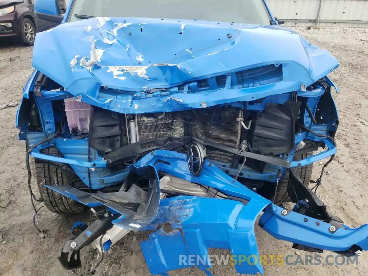 7 Photograph of a damaged car 5TFDY5F10LX880474 TOYOTA TUNDRA 2020