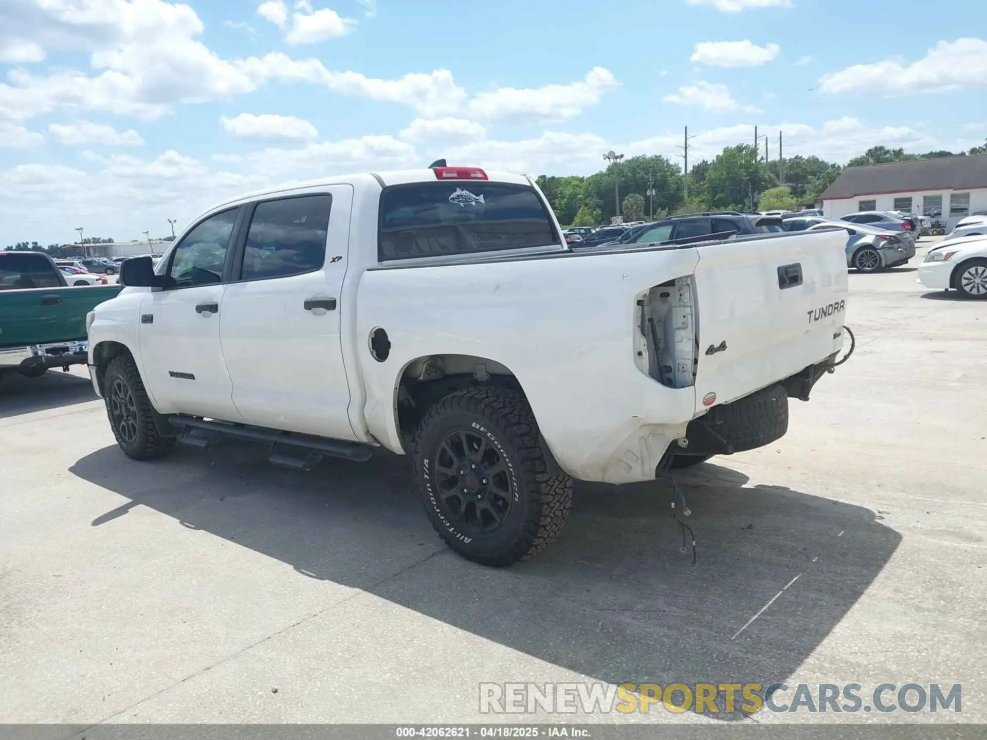 14 Фотография поврежденного автомобиля 5TFDY5F12LX903270 TOYOTA TUNDRA 2020